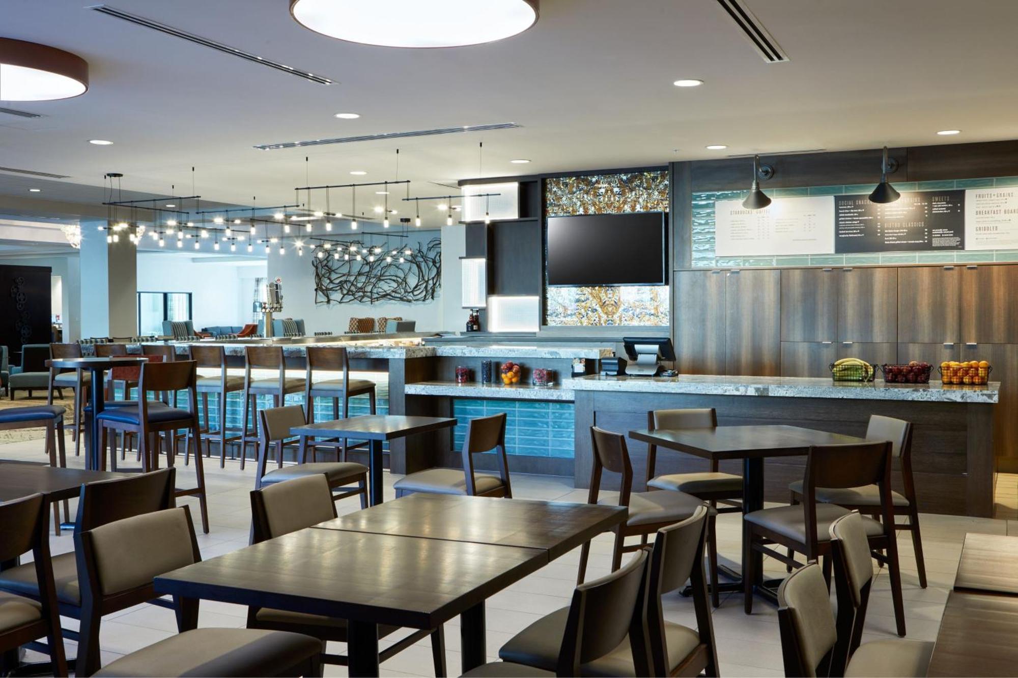 ทาวน์เพลซ สวีท บาย แมริออท เทาซันด์ โอ๊ค อาเกอร่าฮิลล์ Hotel อากอราฮิลส์ ภายนอก รูปภาพ